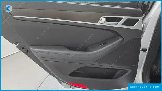 HYUNDAI GENESIS G330 PREMIUM AWD
