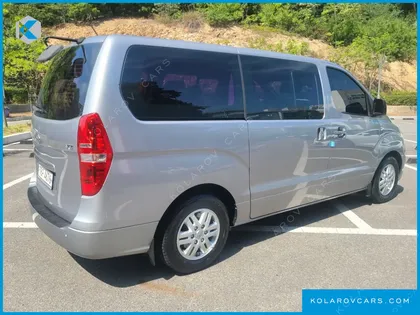 HYUNDAI STAREX 11-SEATER WAGON