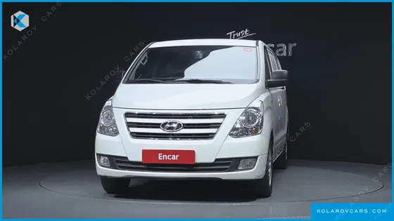 HYUNDAI STAREX 3-SEATER VAN