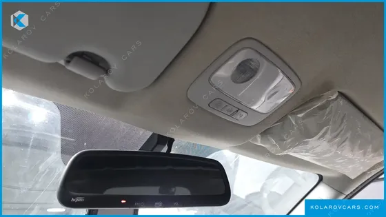 HYUNDAI STAREX 3-SEATER VAN