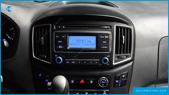 HYUNDAI STAREX 12-SEATER WAGON