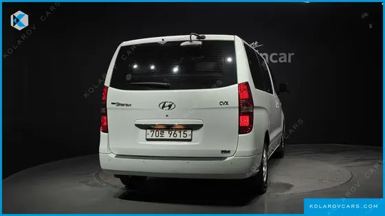 HYUNDAI STAREX 12-SEATER WAGON