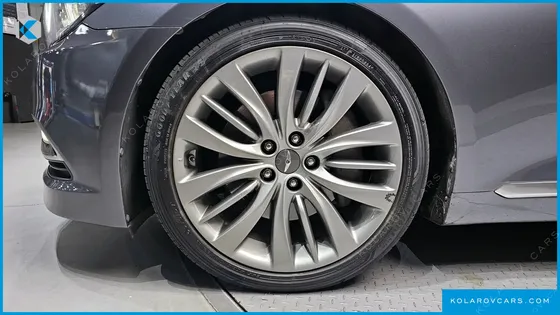 HYUNDAI GENESIS G330 PREMIUM AWD