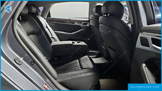 HYUNDAI GENESIS G330 PREMIUM AWD