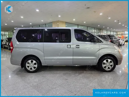 HYUNDAI STAREX 4WD 12-SEATER WAGON