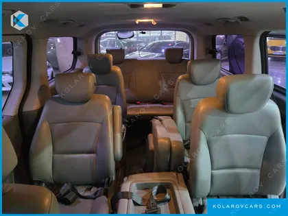 HYUNDAI STAREX 4WD 12-SEATER WAGON