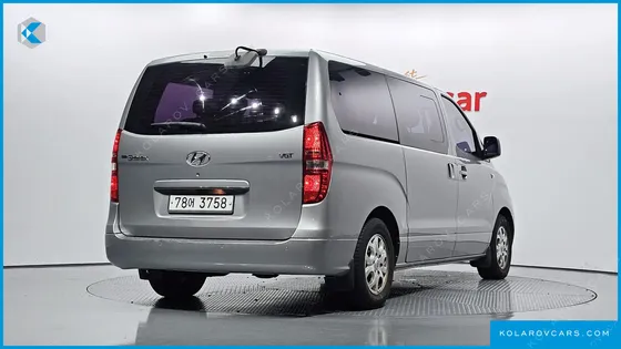 HYUNDAI STAREX 12-SEATER WAGON