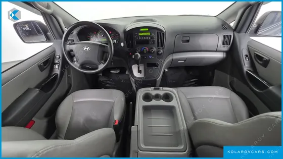 HYUNDAI STAREX 12-SEATER WAGON