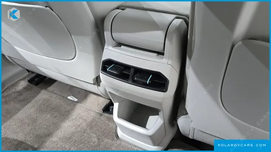 KIA EV4 STANDARD 2WD
