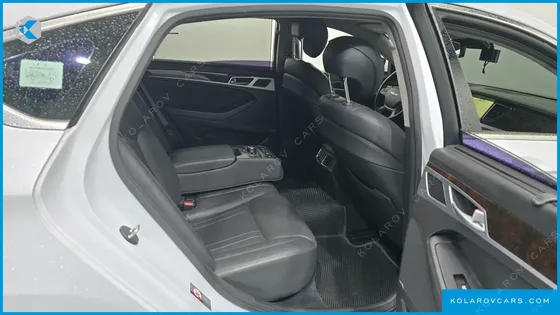 HYUNDAI GENESIS G330 PREMIUM AWD