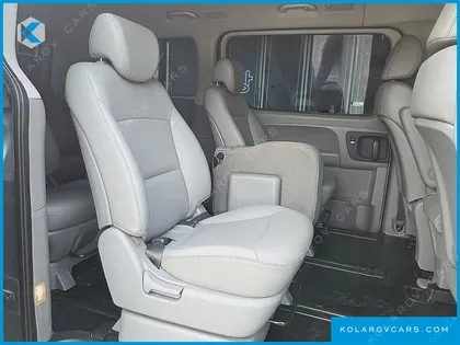 HYUNDAI STAREX 12-SEATER WAGON
