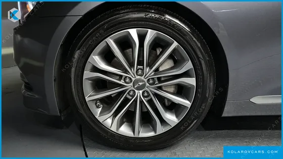 HYUNDAI GENESIS G330 PREMIUM AWD