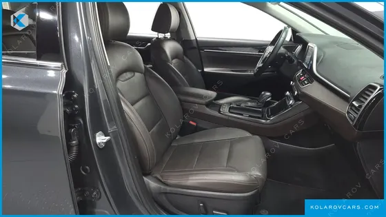 HYUNDAI GRANDEUR 2.4 PREMIUM