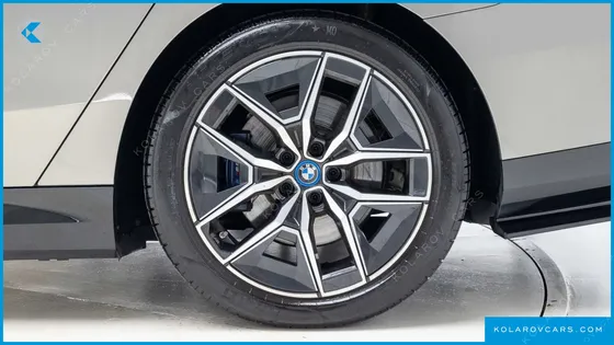 BMW I5 EDRIVE 40 M SPORT
