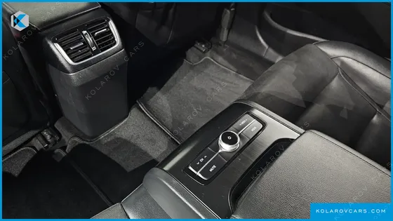 HYUNDAI GRANDEUR 3.0 LPI MODERN (RENTAL CAR)