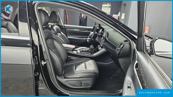 HYUNDAI GRANDEUR 3.0 LPI MODERN (RENTAL CAR)