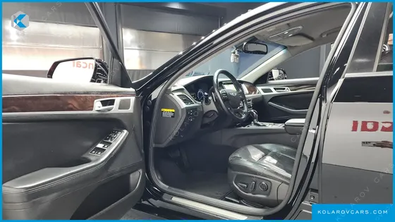 HYUNDAI GENESIS G330 MODERN AWD