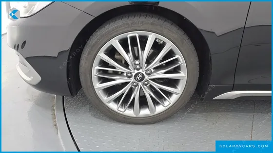 HYUNDAI GRANDEUR 3.0 EXCLUSIVE