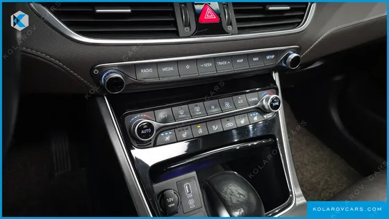 HYUNDAI GRANDEUR 3.0 EXCLUSIVE