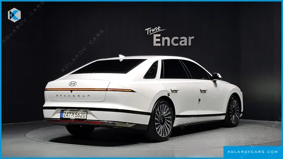 HYUNDAI GRANDEUR 2,5 GASOLINE 2WD