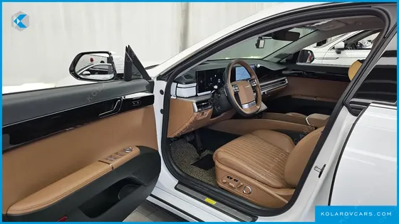 HYUNDAI GRANDEUR 2,5 GASOLINE 2WD
