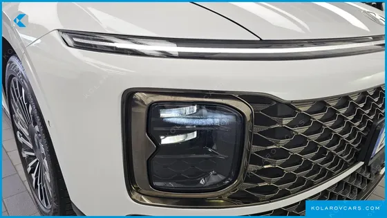 HYUNDAI GRANDEUR 2,5 GASOLINE 2WD