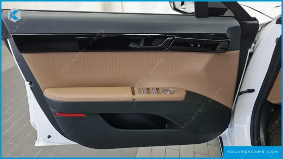 HYUNDAI GRANDEUR 2,5 GASOLINE 2WD