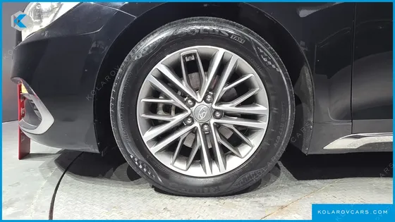 HYUNDAI GRANDEUR 3.0 LPI MODERN (RENTAL CAR)