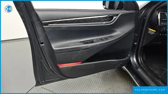 HYUNDAI GRANDEUR 2.4 PREMIUM
