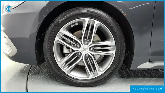 HYUNDAI GRANDEUR 2.4 PREMIUM