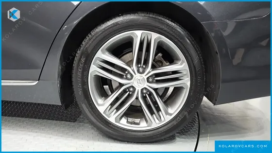 HYUNDAI GRANDEUR 2.4 PREMIUM
