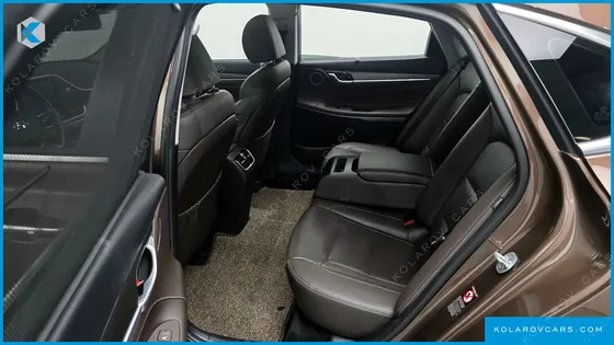 HYUNDAI GRANDEUR 2.4 PREMIUM