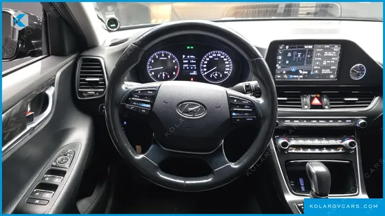 HYUNDAI GRANDEUR 2.4 MODERN BASIC (RENTAL CAR)