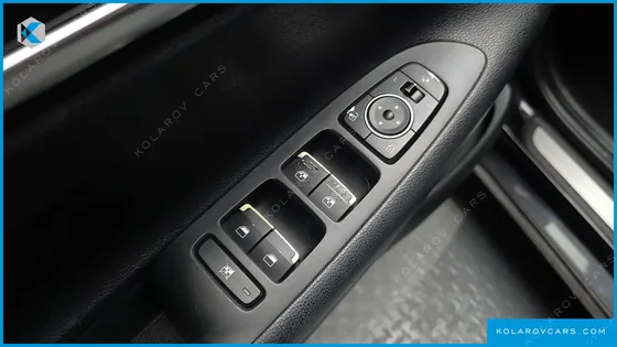 HYUNDAI GRANDEUR 2.4 MODERN BASIC (RENTAL CAR)