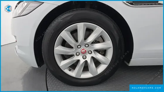JAGUAR XF 20D PRESTIGE AWD