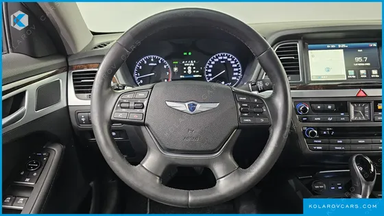 HYUNDAI GENESIS G330 MODERN AWD