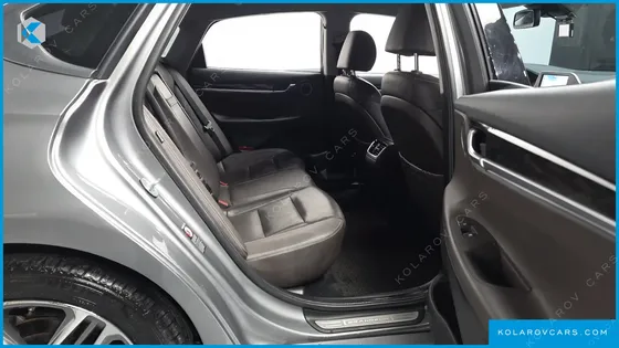 HYUNDAI GRANDEUR 2.4 PREMIUM
