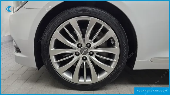 HYUNDAI GENESIS G330 PREMIUM AWD