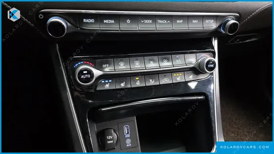 HYUNDAI GRANDEUR 3.0 LPI MODERN (RENTAL CAR)