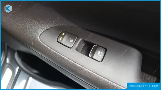 HYUNDAI GRANDEUR 3.0 LPI MODERN (RENTAL CAR)