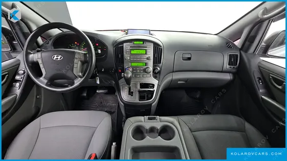 HYUNDAI STAREX 12-SEATER WAGON