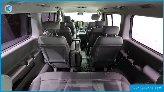 HYUNDAI STAREX 12-SEATER WAGON