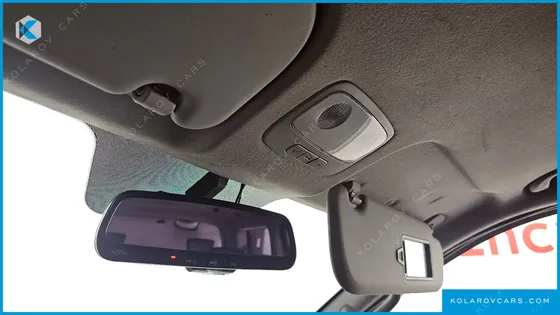 HYUNDAI STAREX 12-SEATER WAGON