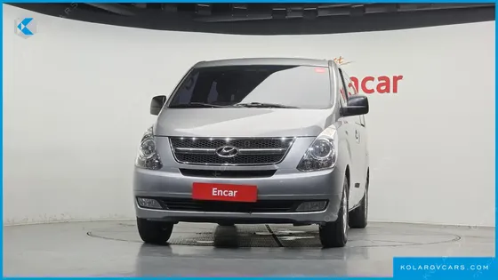 HYUNDAI STAREX 12-SEATER WAGON
