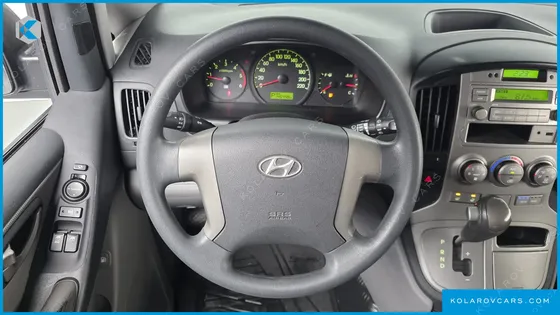 HYUNDAI STAREX 12-SEATER WAGON