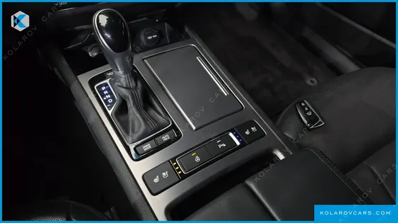 HYUNDAI GENESIS G330 MODERN AWD