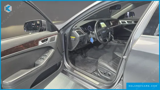 HYUNDAI GENESIS G330 MODERN AWD