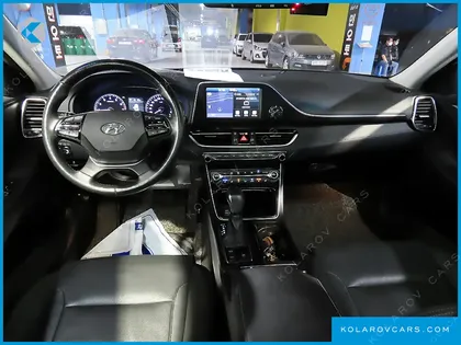 HYUNDAI GRANDEUR 2.4 PREMIUM