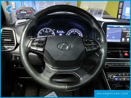 HYUNDAI GRANDEUR 2.4 PREMIUM