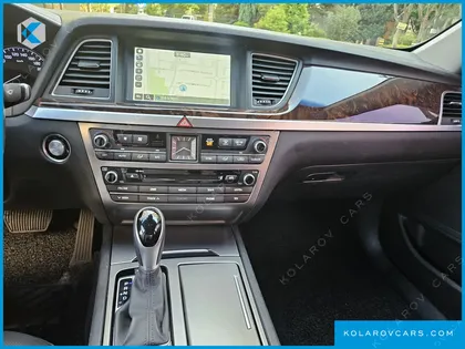 HYUNDAI GENESIS G330 MODERN AWD